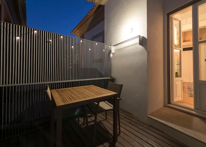 Flores Retreat * Oporto