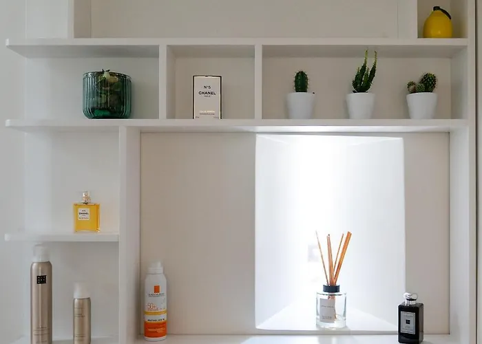 Lägenhet Flores Retreat