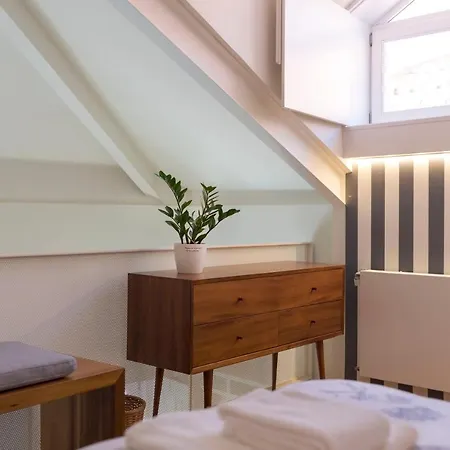 Flores Retreat * Oporto