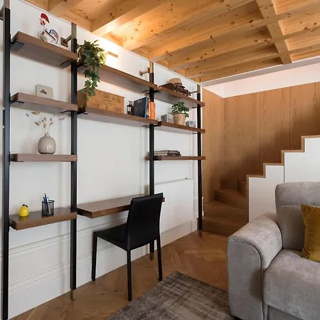 Flores Retreat Apartment Porto