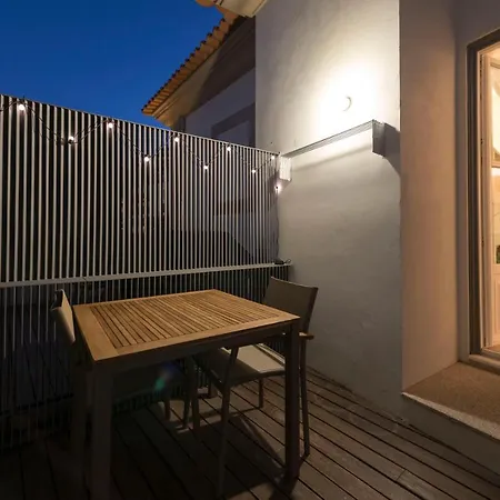 Flores Retreat * Oporto