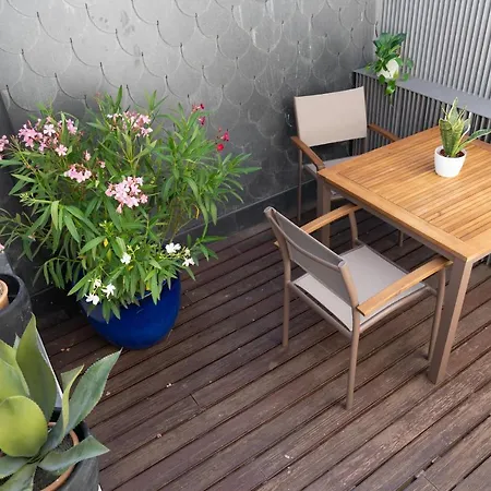 Flores Retreat Lägenhet